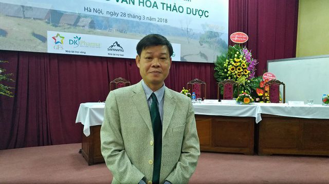 PGS TS Nhà Giáo Ưu Tú Trần Văn Ơn, giảng viên cao cấp nguyên trưởng Bộ môn Thực vật, Đại học Dược Hà Nội